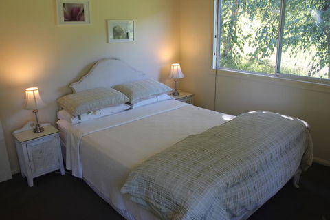 Glocca Morra Cottage - Kalgoorlie Accommodation 2