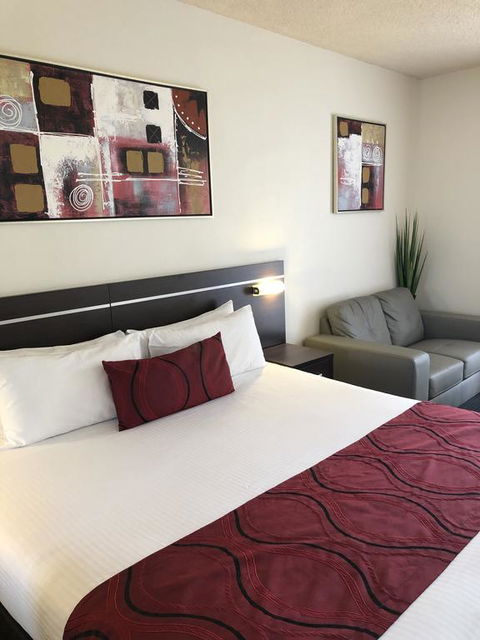 Golden West Motor Inn - Kalgoorlie Accommodation 1