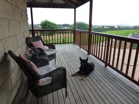 Grey Goose @ Smiths - Kalgoorlie Accommodation 2