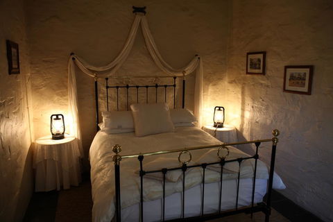 Griffiths Cottage - Kalgoorlie Accommodation 2