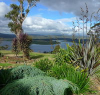 Grindelwald Lodge and Gardens - Kalgoorlie Accommodation