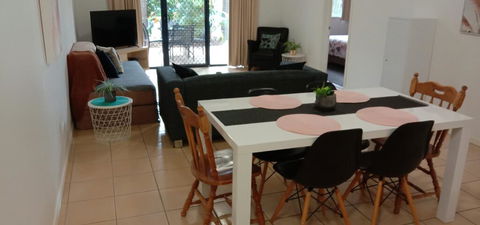 Ground Floor Family Apartment At Family Resort - Kalgoorlie Accommodation 1