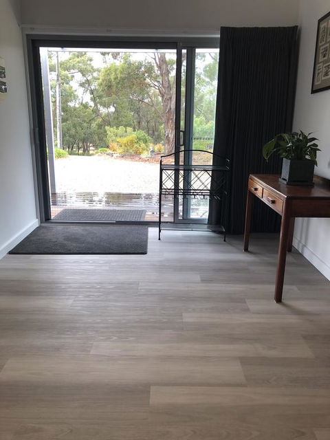 Gully Getaway - Kalgoorlie Accommodation 2