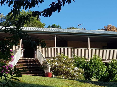 Gumtree House Montville - Kalgoorlie Accommodation 2