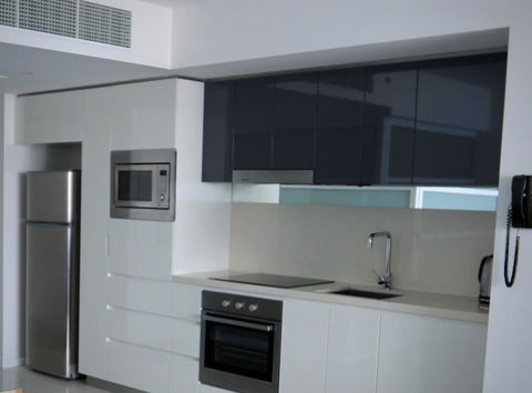 H Luxury Apartment At Surfers Paradise - Kalgoorlie Accommodation 1