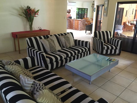 Hacienda Cooya Beach - Kalgoorlie Accommodation 1