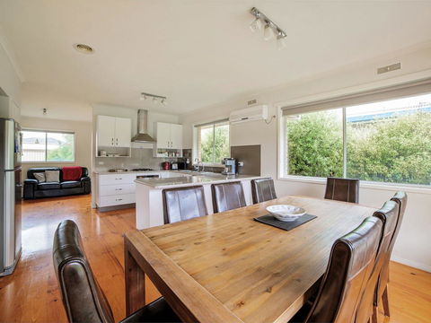 HAKUNA MATATA (No Worries) - Kalgoorlie Accommodation 3