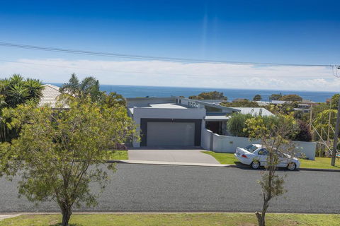 HAMPTONS - Kalgoorlie Accommodation 1