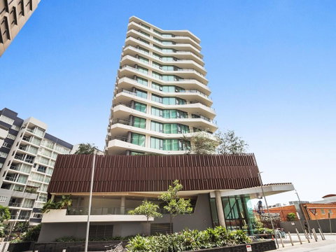 HARBOURSIDE- Hosted By: L'Abode Accommodation - Kalgoorlie Accommodation 3