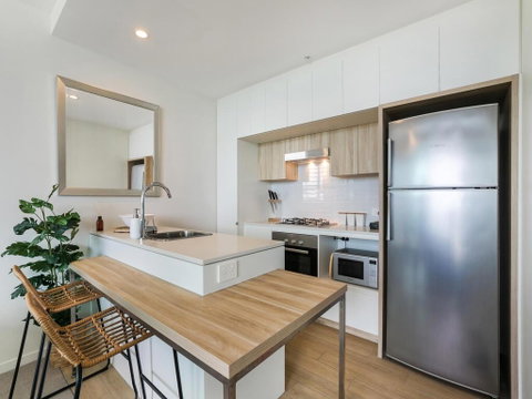 HARBOURSIDE- Hosted By: L'Abode Accommodation - Kalgoorlie Accommodation 1