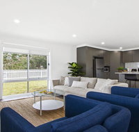 Heartland and Burrows - 450m to beach - Kalgoorlie Accommodation