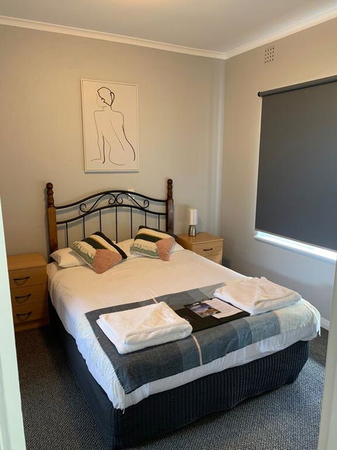 Hello Adelaide Motel And Apartments - Kalgoorlie Accommodation 1