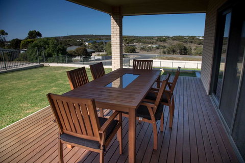 Highview On Victoria Coffin Bay - Kalgoorlie Accommodation 1
