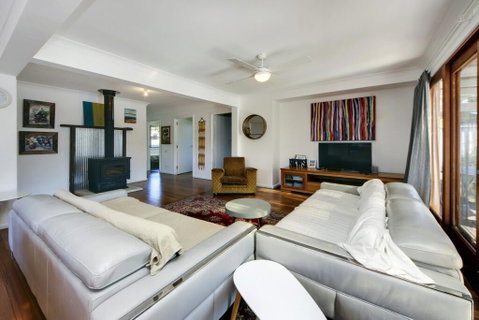 Hillsborough Cottage - Kalgoorlie Accommodation 2