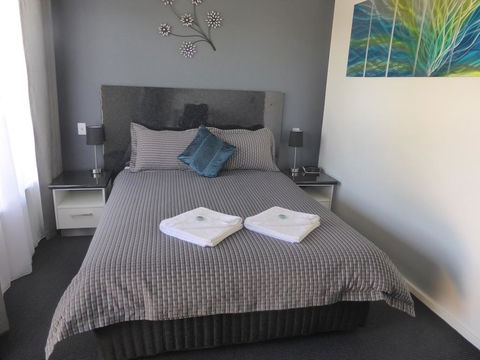 Hilltop Motel - Kalgoorlie Accommodation 1