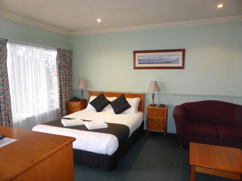 Hilltop Motel - Kalgoorlie Accommodation 3