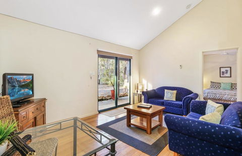 Island Brook Estate Winery And Chalets - Kalgoorlie Accommodation 2