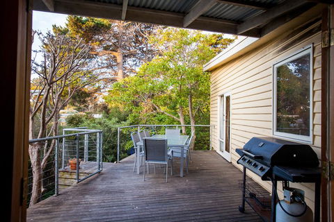 Jordan House - Kalgoorlie Accommodation 2