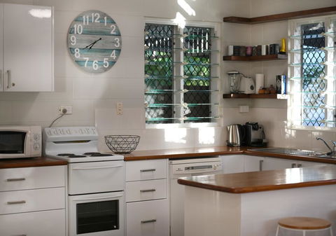 Kennedy Cottage - Kalgoorlie Accommodation 3