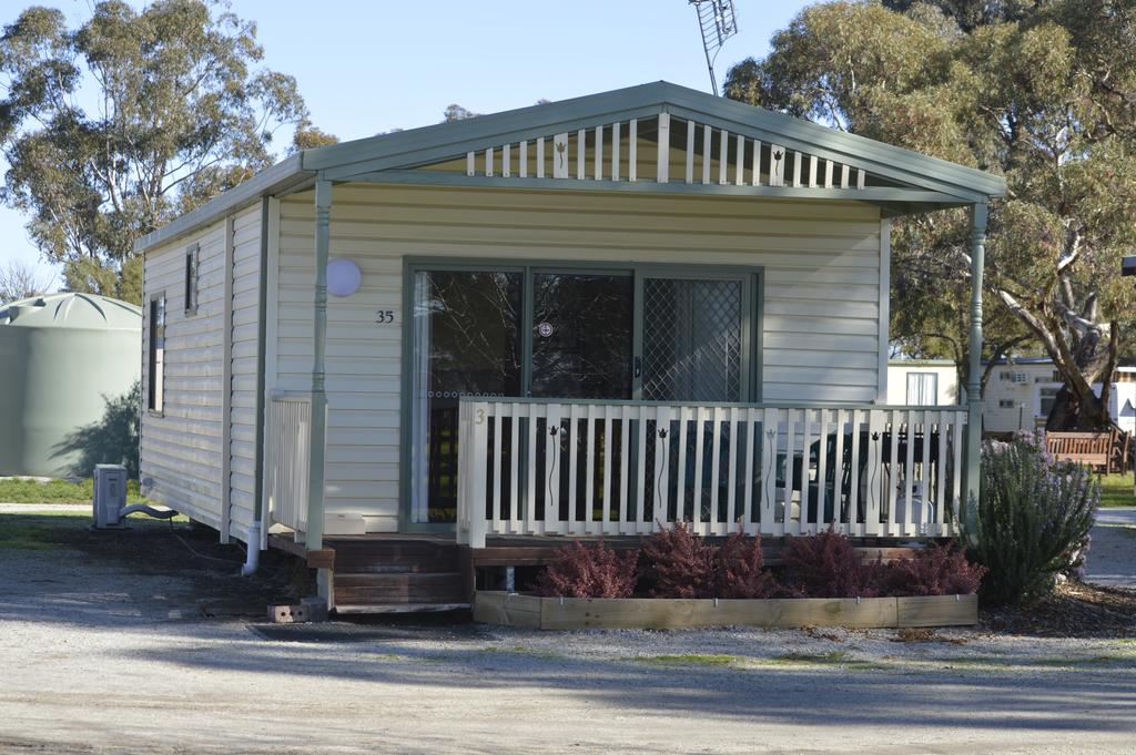 Appin South VIC Kalgoorlie Accommodation