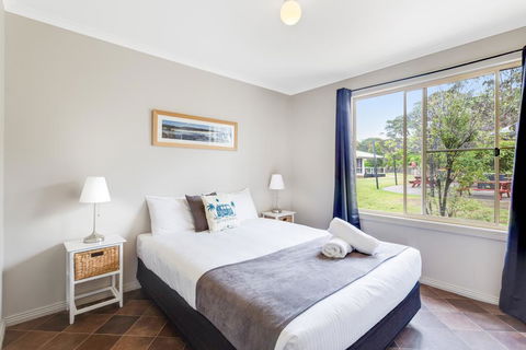 King's Point Retreat - Kalgoorlie Accommodation 1