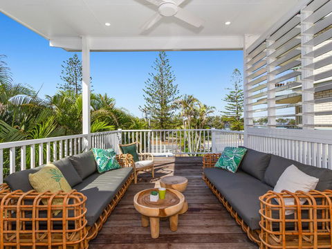 KINGY BEACH HOUSE @ 162 - Kalgoorlie Accommodation 2