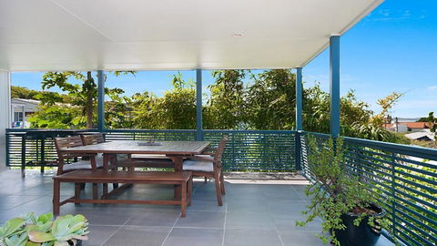 KK's In Lennox Head. - Kalgoorlie Accommodation 1