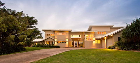 Koolinda By The Bay, Broome WA - Kalgoorlie Accommodation 0