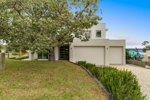 Kurrajong - Kalgoorlie Accommodation 2