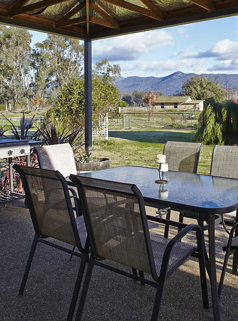 La Casa - Kalgoorlie Accommodation 3