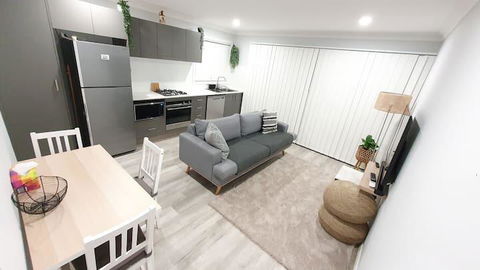 Lailahs Retreat - Kalgoorlie Accommodation 2