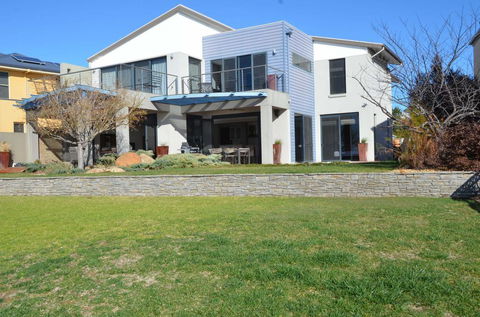 Lake Sunrise - Mulwala - Kalgoorlie Accommodation 3