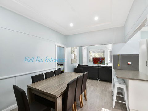 Lakeside House & Cabin - Kalgoorlie Accommodation 3