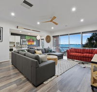 Lakeside Landing - Waterfront - Kalgoorlie Accommodation