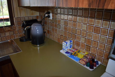 Lancelin Home With Beach And Park Views - Kalgoorlie Accommodation 2