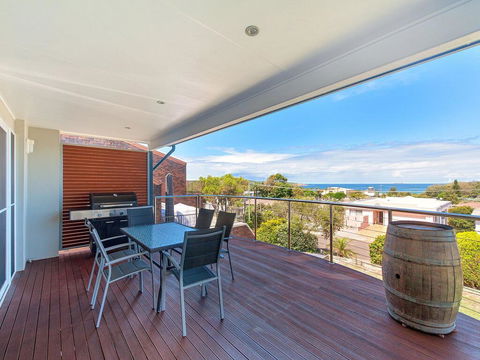 Lentara Dream @ Fingal Bay - Kalgoorlie Accommodation 2