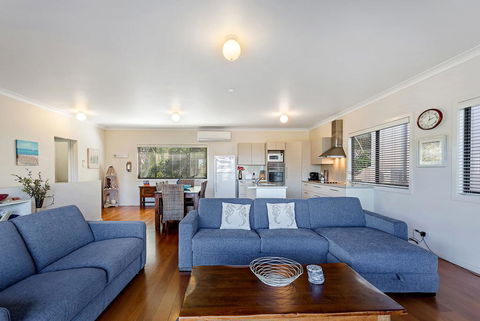 Lentara Street, 84 - Kalgoorlie Accommodation 2