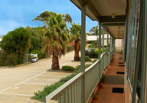 Lightkeepers Inn Motel - Kalgoorlie Accommodation 3