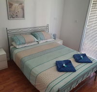 LiL House - Kalgoorlie Accommodation