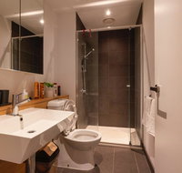 LUXE 2B apartment fully furnished with pool and gym - Kalgoorlie Accommodation
