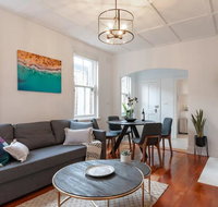 Luxurious Heritage Home with Harbour Bridge Views - Kalgoorlie Accommodation