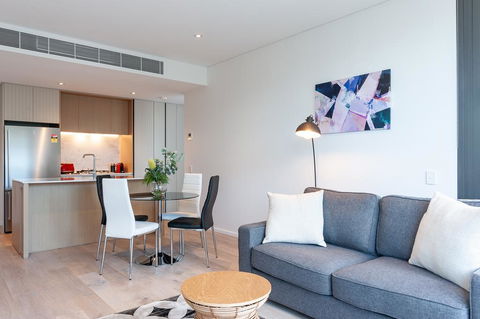 LUXURY APARTMENT / / MOMENTS TO LANE COVE VILLAGE - Kalgoorlie Accommodation 3