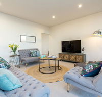Luxury Four Bedroom Apartment - Kalgoorlie Accommodation