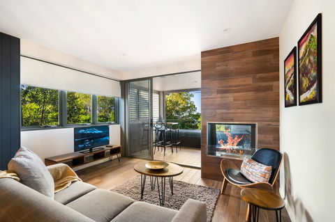 Luxury Hinterland Retreat - Family Suite With Hinterland And Ocean Views - Kalgoorlie Accommodation 0