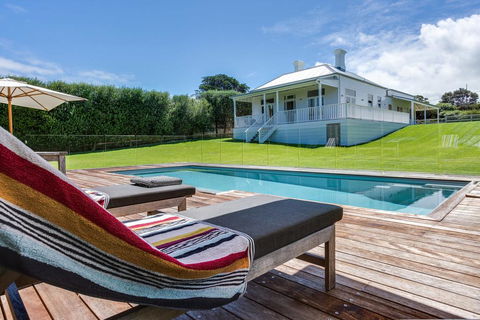 Luxury On Boroondara - Kalgoorlie Accommodation 0