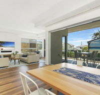 Luxury on Currumbin Beach - Kalgoorlie Accommodation