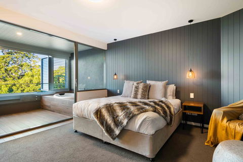 Luxury Spa Retreat With Ocean And Hinterland Views - Kalgoorlie Accommodation 0