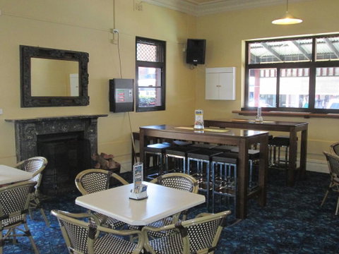 Maclean Hotel - Kalgoorlie Accommodation 1