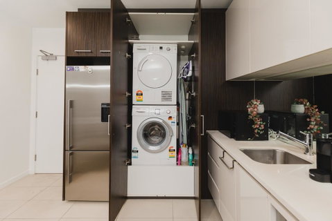 Madison Apartment In CBD - Free Tram And Free Parking - Kalgoorlie Accommodation 2