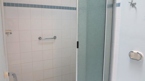 Magnetic Shores Unit 2 - Kalgoorlie Accommodation 3